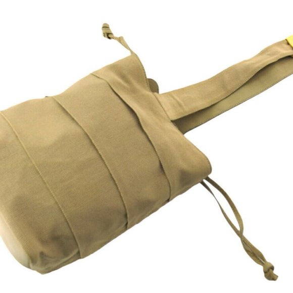 Salvatore Ferragamo Handbags - Salvatore Ferragamo Shoulder Bag Vara Beige Canvas ~ Leather Auth Used